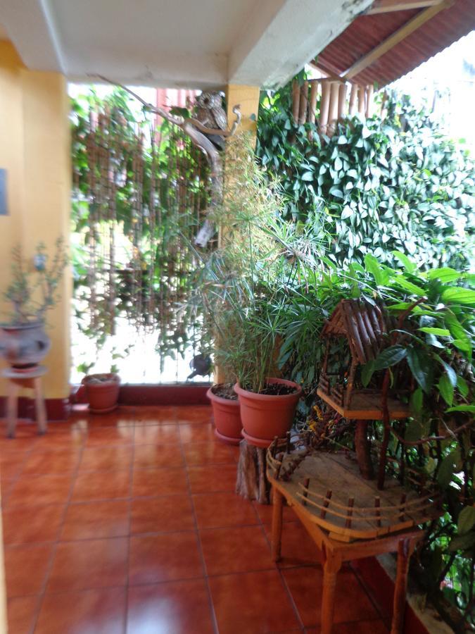 Hotel Encuentro Del Viajero Panajachel Luaran gambar