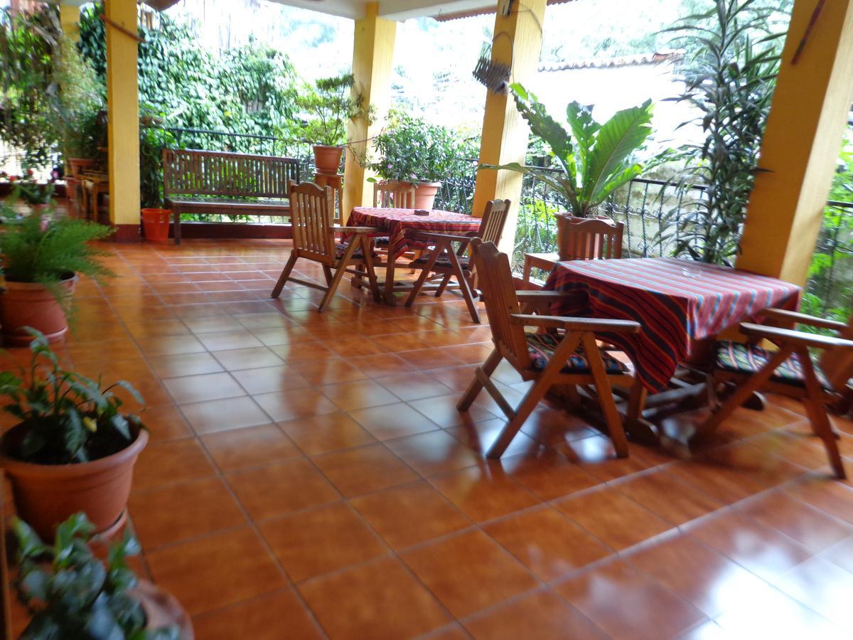 Hotel Encuentro Del Viajero Panajachel Luaran gambar