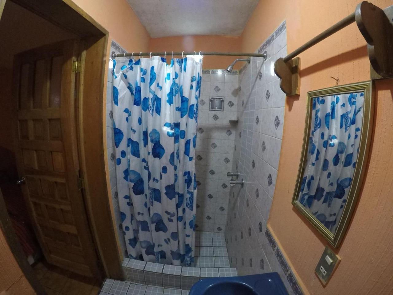 Hotel Encuentro Del Viajero Panajachel Luaran gambar