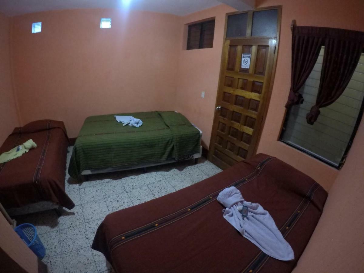 Hotel Encuentro Del Viajero Panajachel Luaran gambar